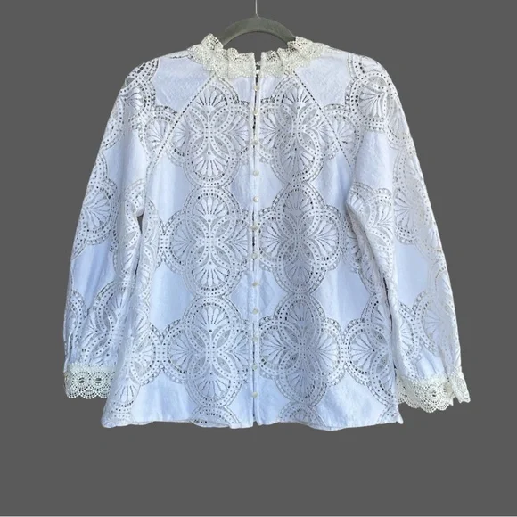 SEZANE White Lace Openwork High
Neck Eyelet Ruffle Button Back Bacall Blouse Top - Picture 6 of 17